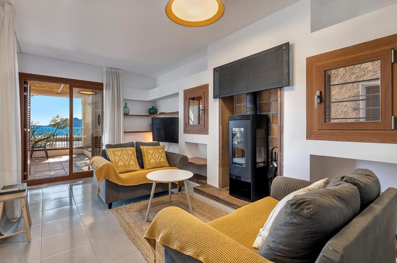 La Gola Apartment, First-Line Beachfront, Newly Refurbished Port de Pollenca Εξωτερικό φωτογραφία