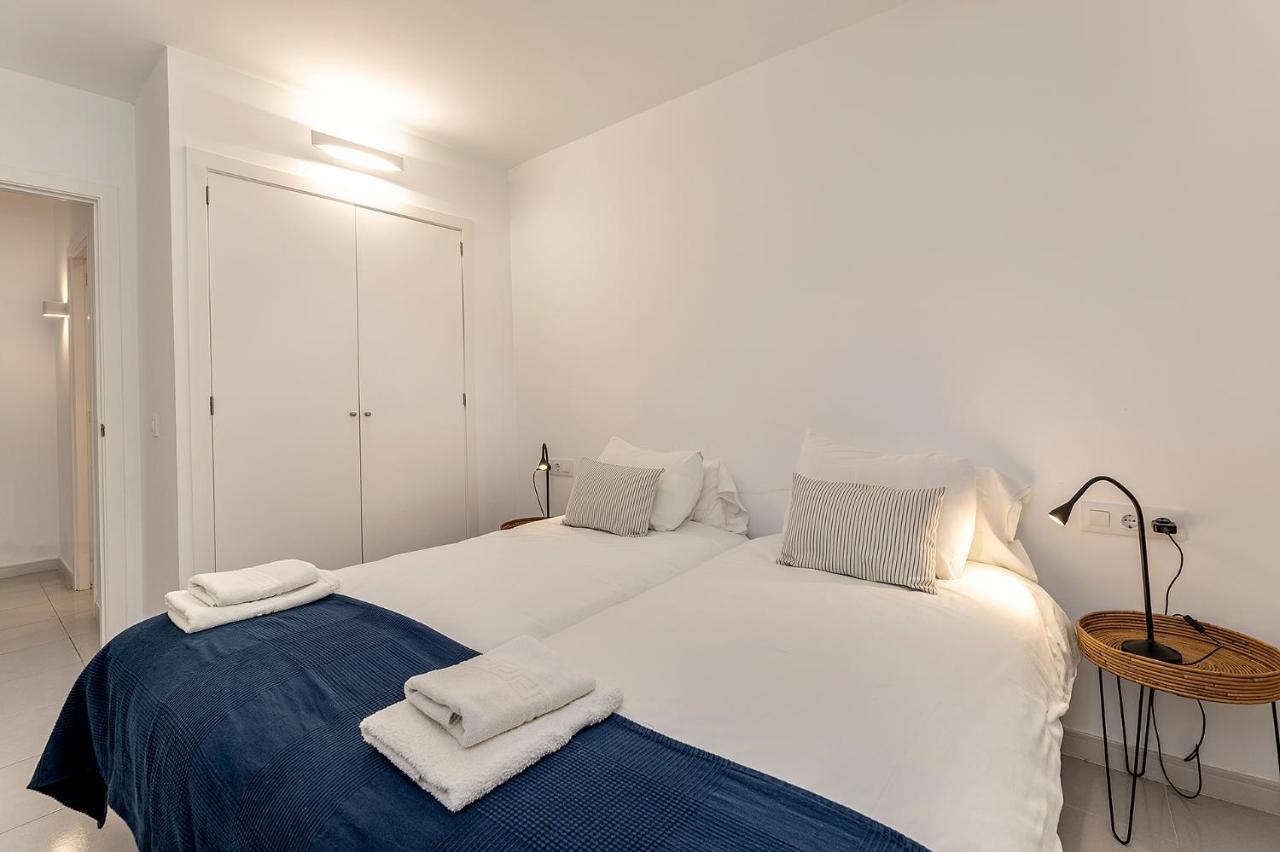 La Gola Apartment, First-Line Beachfront, Newly Refurbished Port de Pollenca Εξωτερικό φωτογραφία